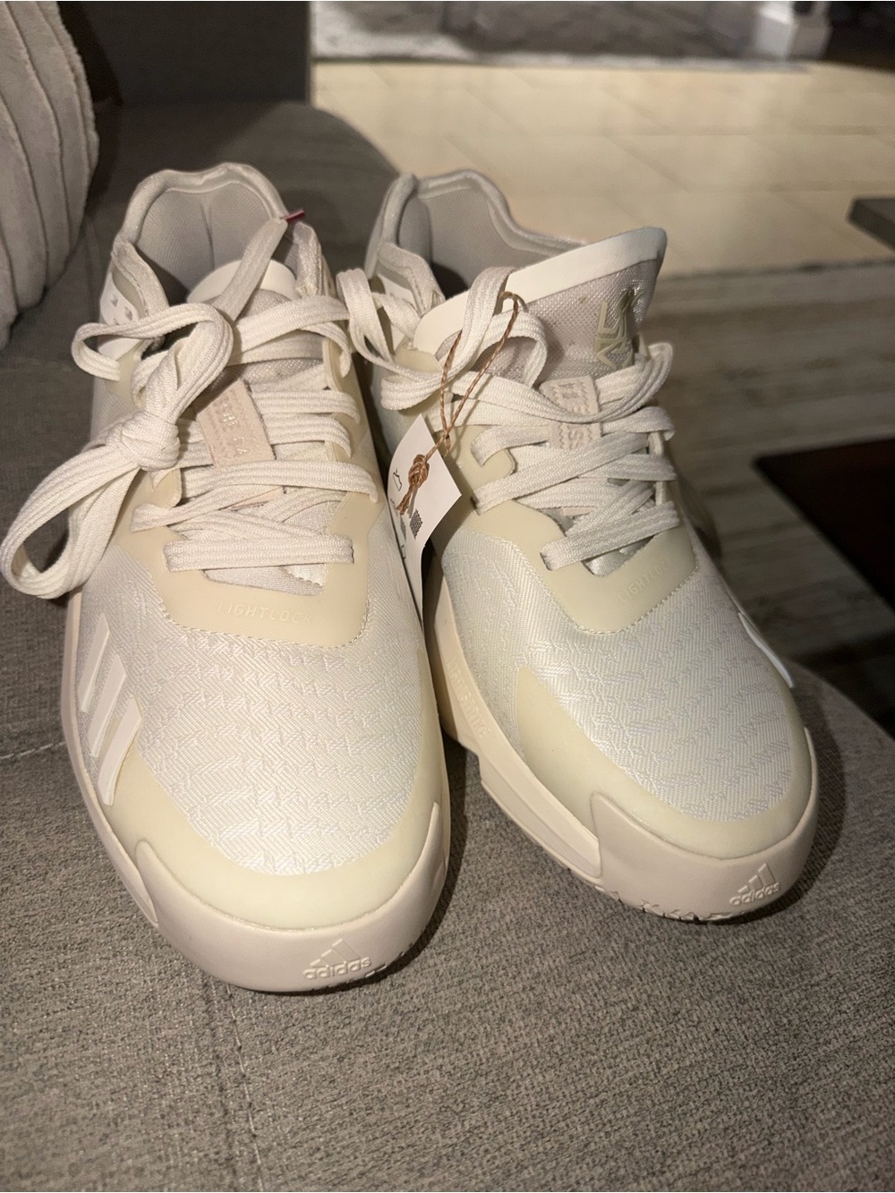 adidas D.O.N. Issue 4 Cream/White Performance Sneakers. Size 7W